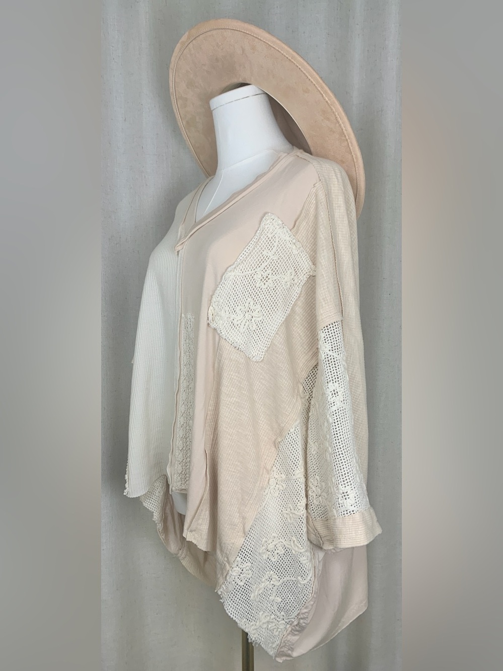 POL Cream Patchwork Lace Boho Tunic L1-19 - Picture 5 of 7